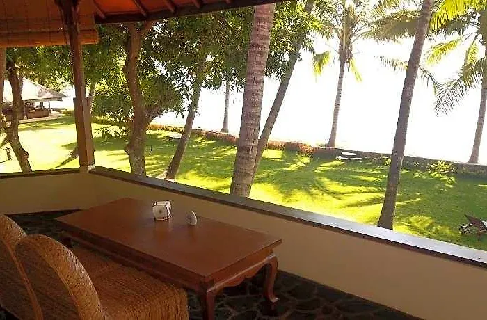 Gaia Oasis Hotel